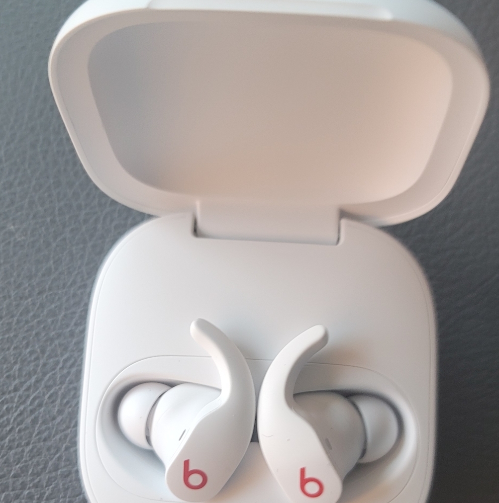 Beats fit pro